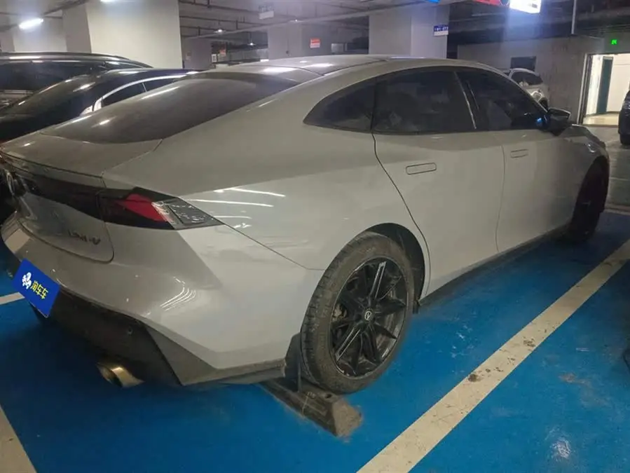 Changan UNI-V 2022 1.5T Premium