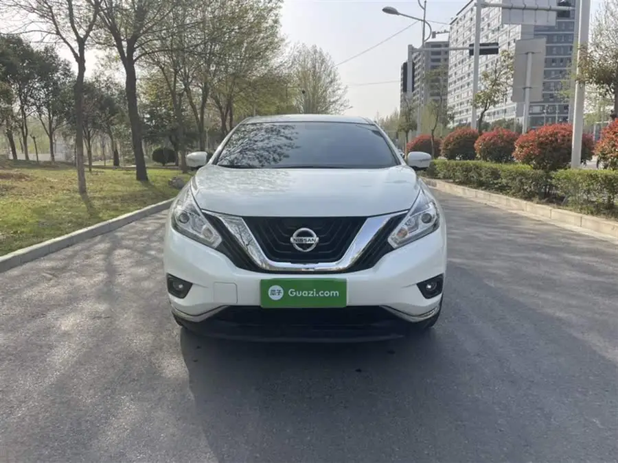 لو لان 2021 2.5 لتر XE نسخة النخبة ذات الدفع الثنائي