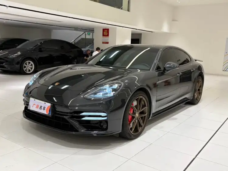 2023 Panamera 4S 2.9T