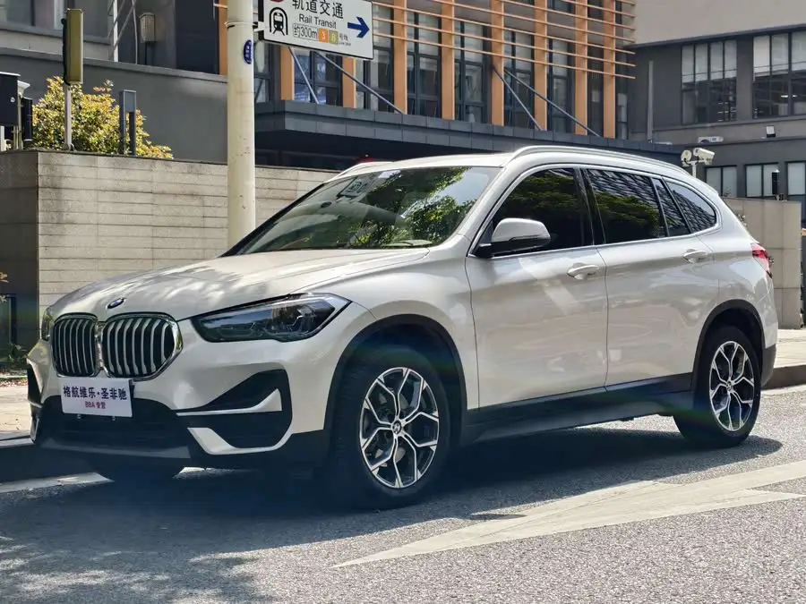 BMW X1 2022 sDrive25Li Leading Edition