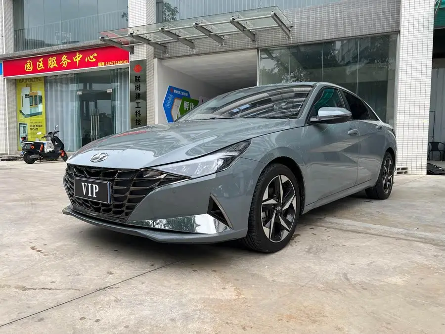 إيلانتر 2021 1.5L CVT LUX النسخة المتميزة