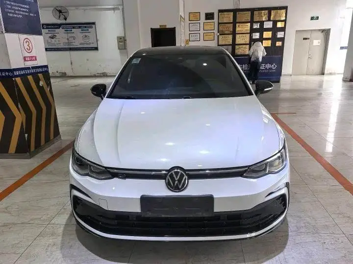 غولف 2021 280TSI DSG R-Line