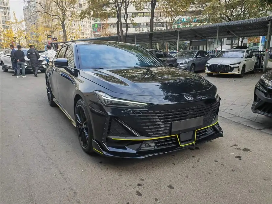 Changan UNI-V 2022 1.5T Premium