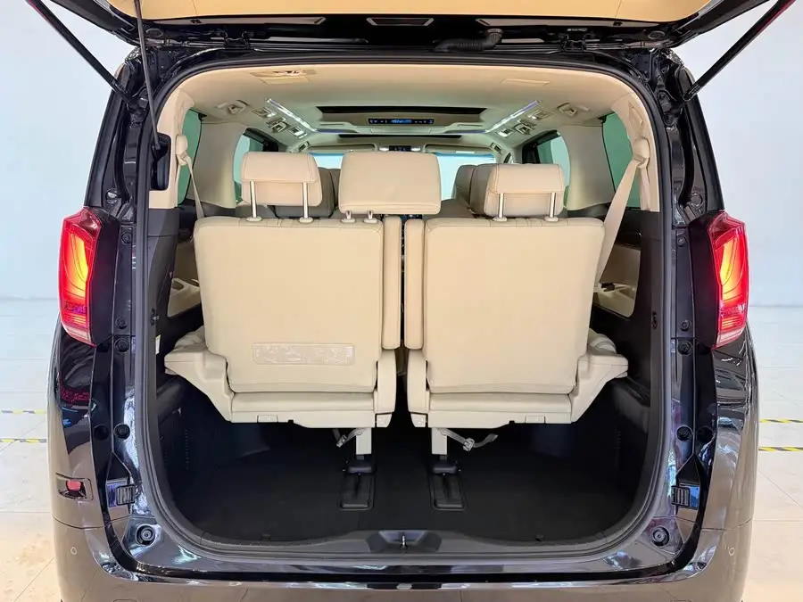 ألألفارد 2021 فئة دوال إنجين 2.5 لتر بريميوم