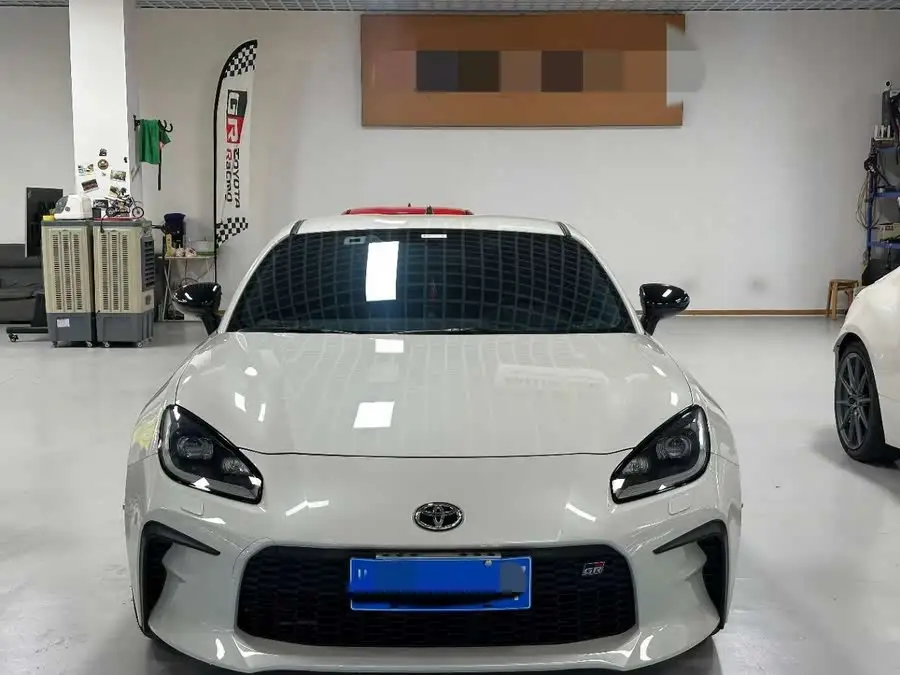 تويوتا 86 2022 GR 86 2.4L يدوي