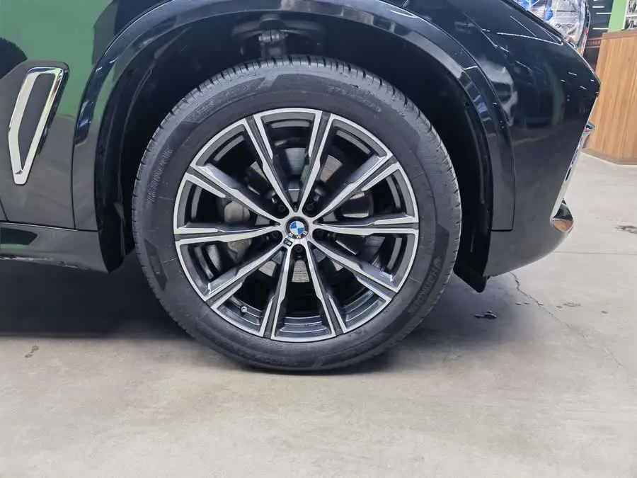 BMW X5 2022 Facelift xDrive 30Li M Sport Package