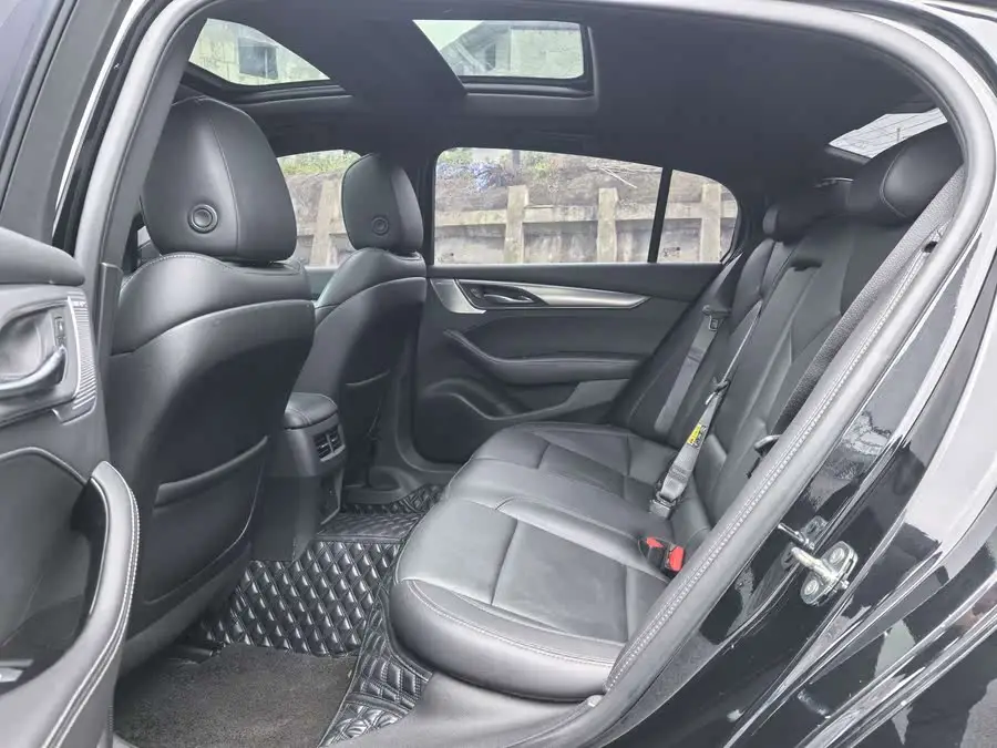 كاديلاك CT5 2021 28T بريميوم