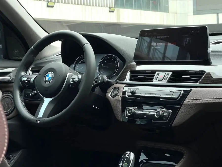 BMW X1 2020 xDrive25Li Luxury