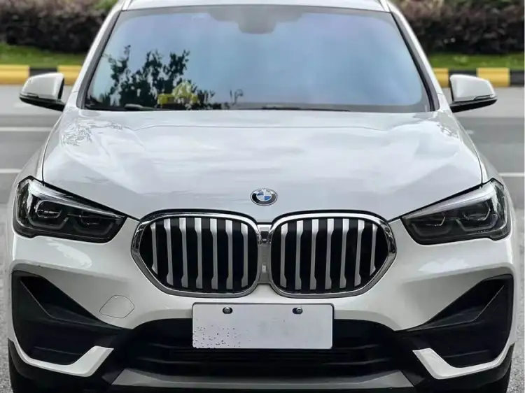 BMW X1 2022 sDrive25Li Leading