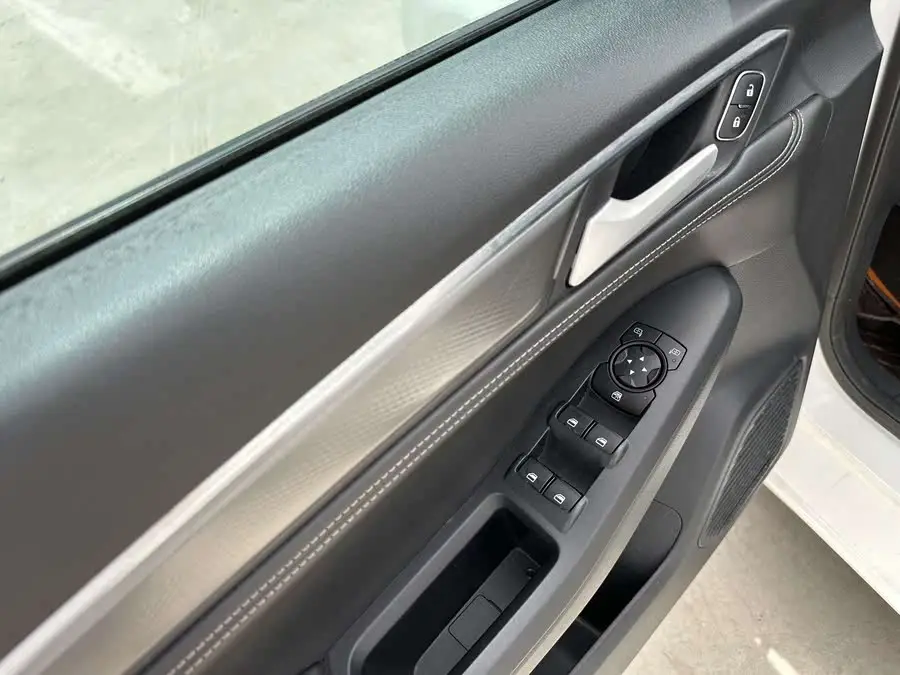 فورد فوكس 2021 1.5 لتر أوتوماتيكي إصدار الماس