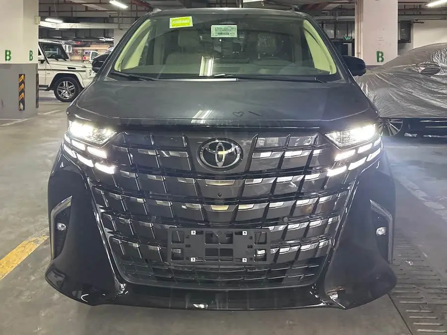 ألفارد 2024 هايبرد 2.5 لتر بريميوم