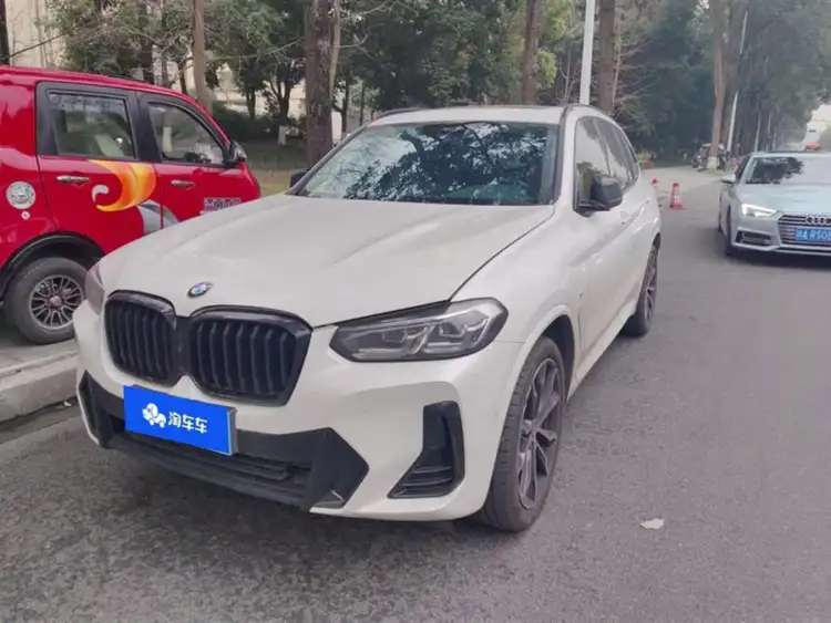 BMW X3 2023 xDrive30i Leading Model M Night Package