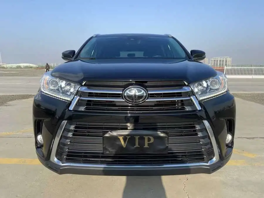 هايلاندر 2018 2.0T دفع رباعي نسخة فاخرة 7 مقاعد معيار VI