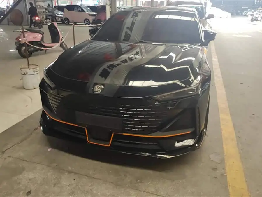 Changan UNI-V 2022 1.5T Sport Version