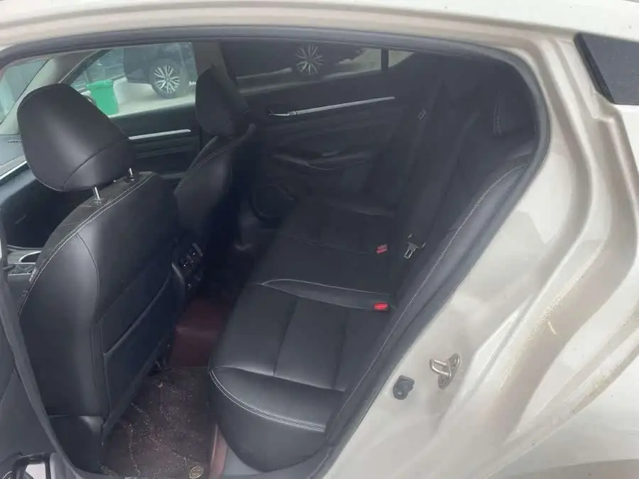 Teana 2021 2.0L XL Comfort Version