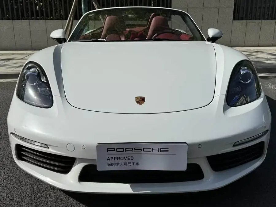 Porsche 718 2022 Model Boxster 2.0T