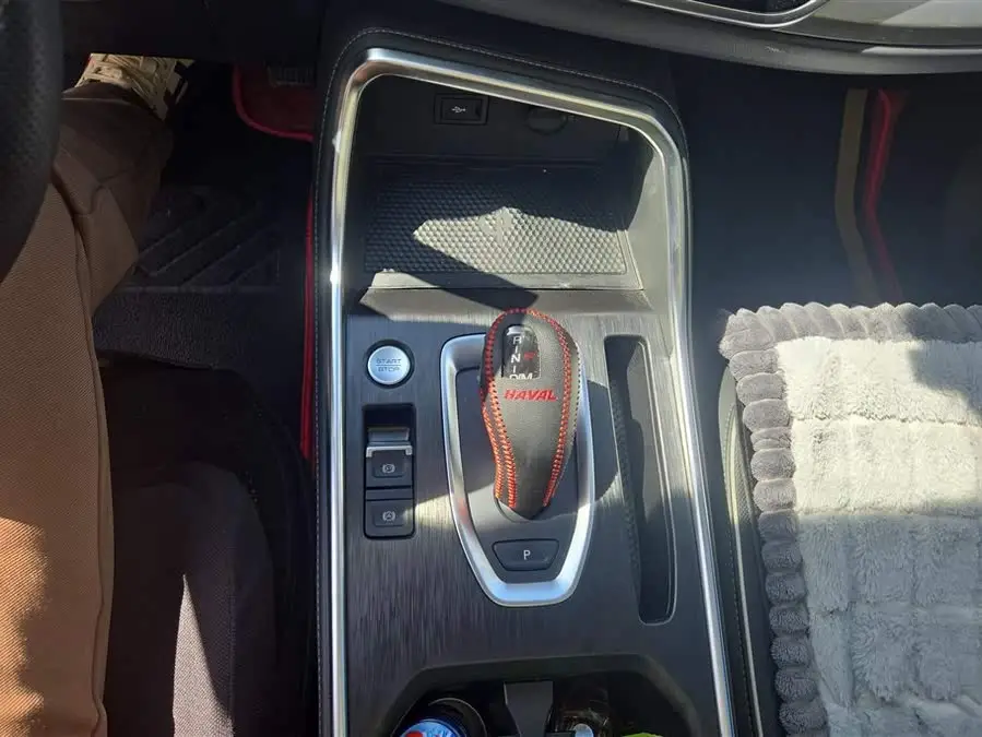 هافال H6 2023 إصدار الاتجاه الوطني 1.5T نسخة بطل أوتوماتيكية