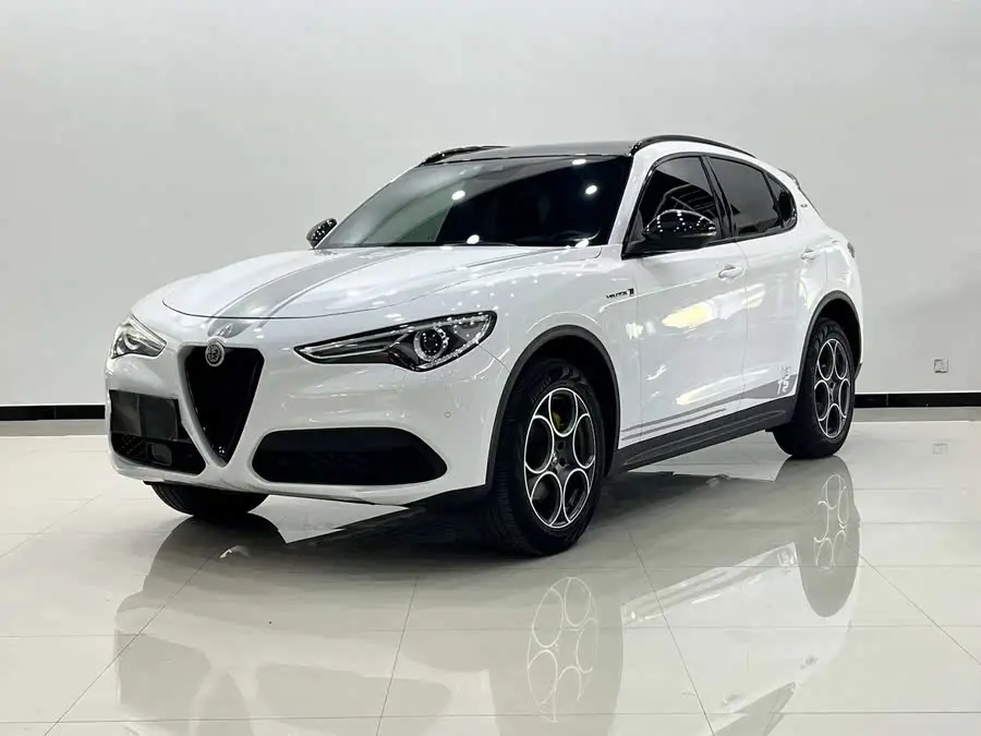 Stelvio 2020 Model 2.0T 280HP Luxury Edition