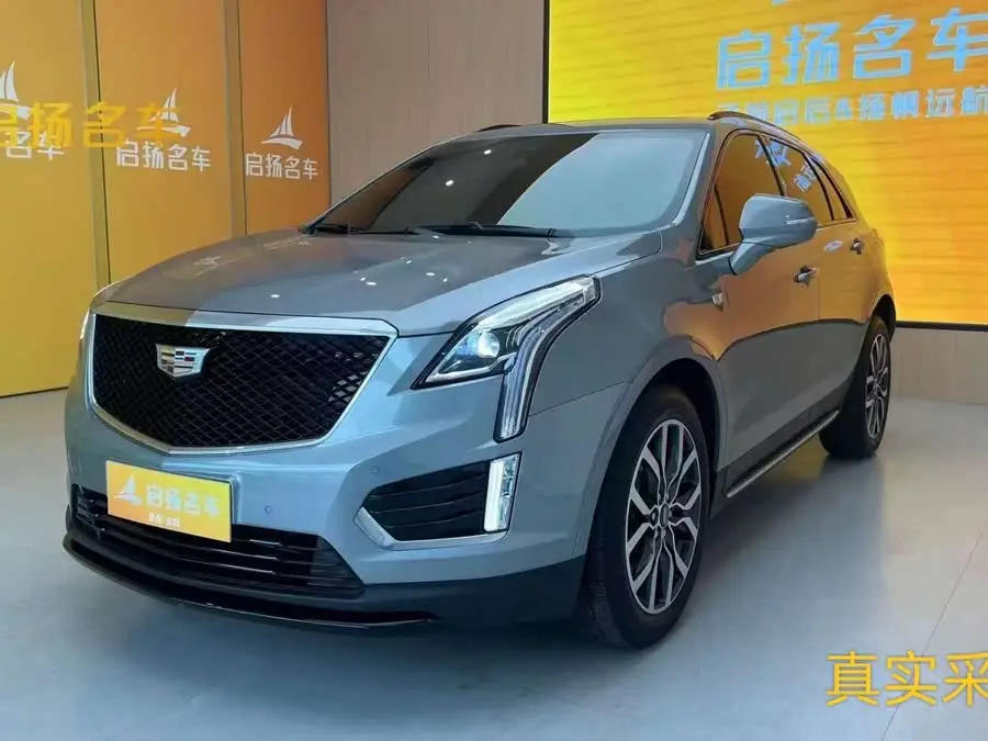 كاديلاك XT5 2022 2.0T دفع رباعي فاخرة (إصدار الطائر الطنان)