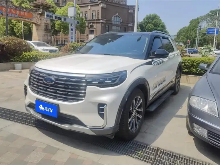 Explorer 2023 EcoBoost 285 AWD Trend Plus 7-seater