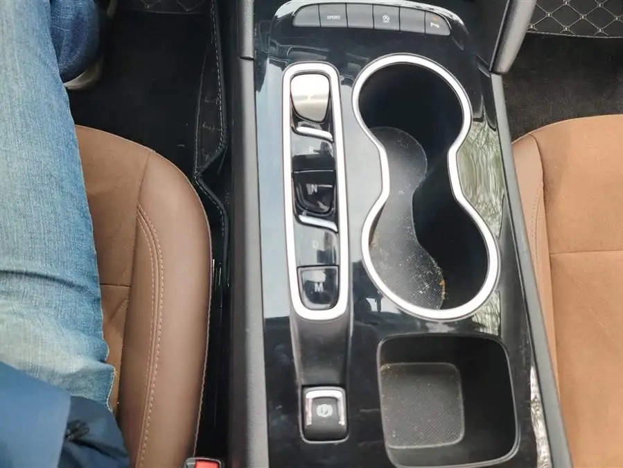 بيوك ريجال 2020 طراز 552T فاخر