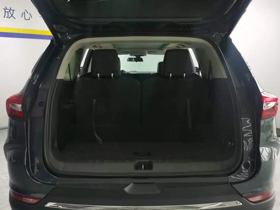 2020 بويك إنفيجن 28T الفاخرة بالدفع الأمامي