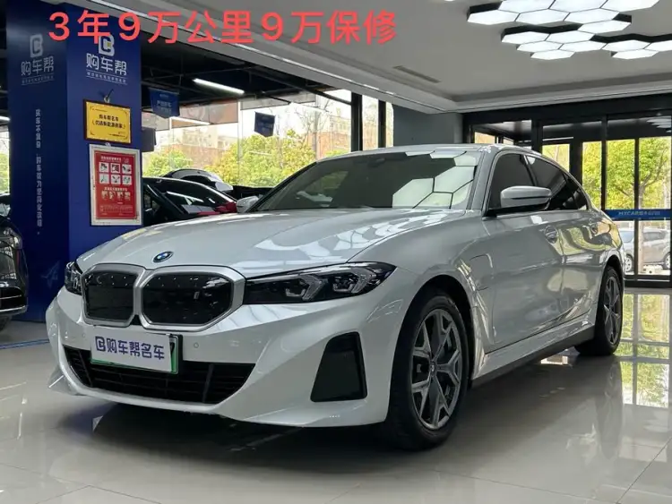 BMW i3 2022 eDrive 35 L