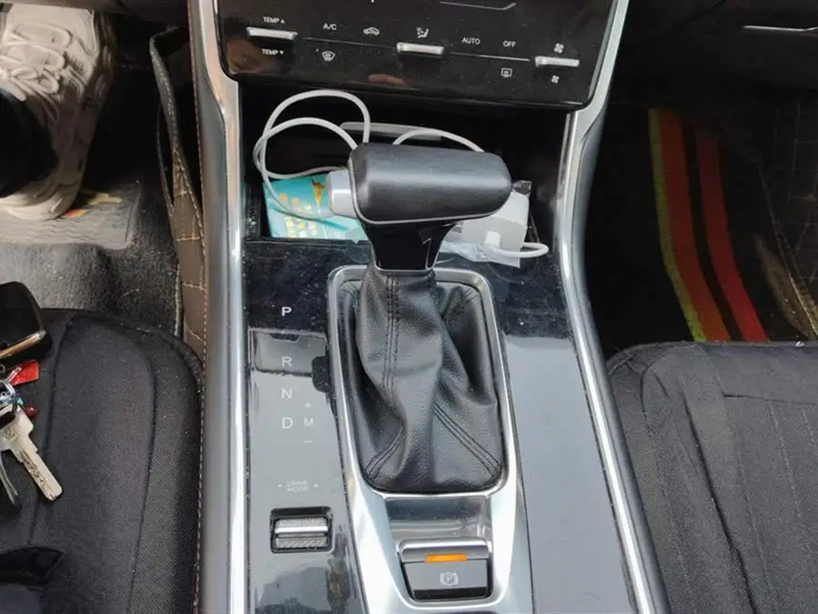 تشانغآن CS75 2022 إصدار الحوت الأزرق 1.5T DCT الفاخر