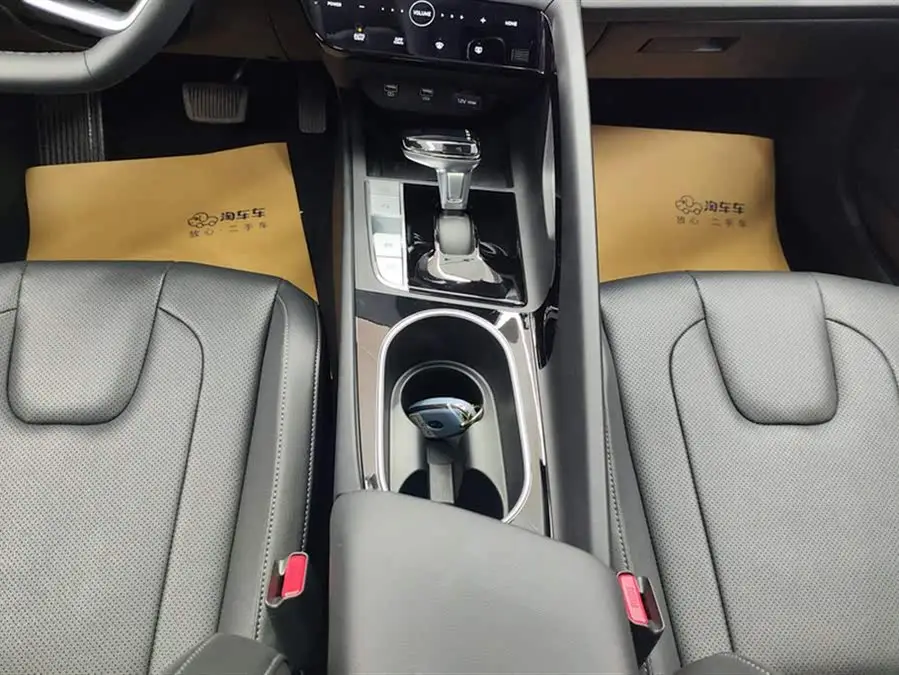 إيلانتر 2022 1.5 لتر CVT LUX النسخة الفاخرة