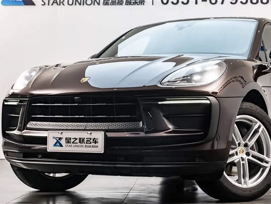 2023 Macan 2.0T