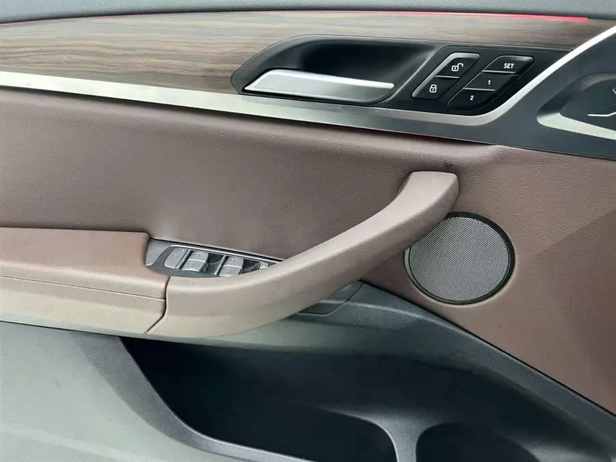 BMW X3 2022 xDrive30i Leading Model M Night Package