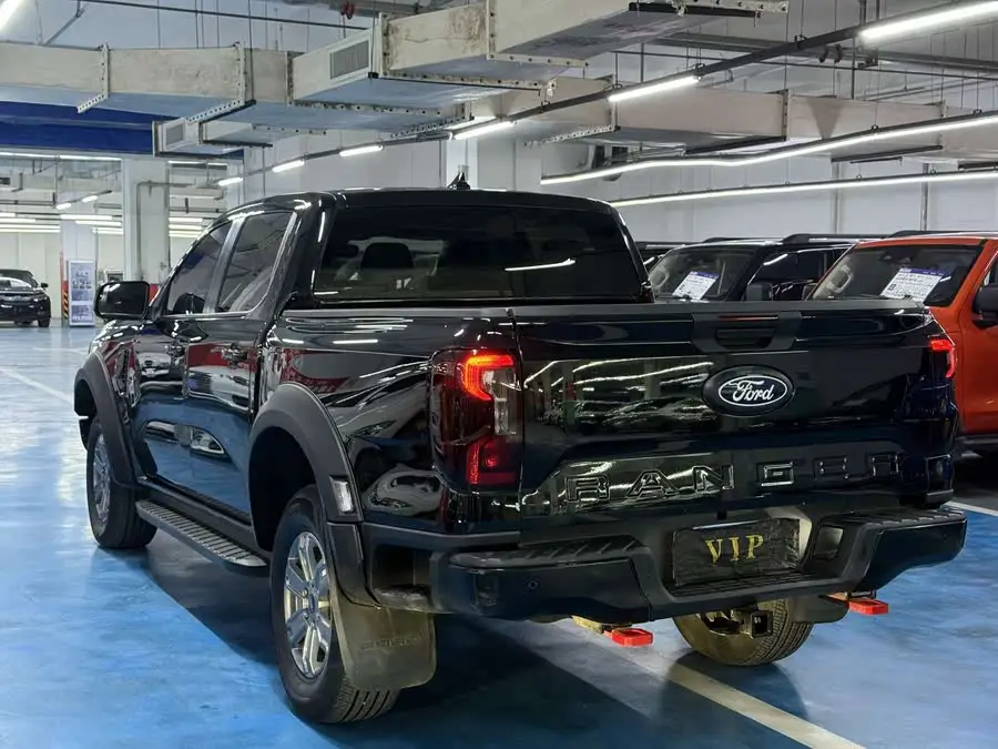 رانجر 2023 نسخة الطرق الوعرة الأوتوماتيكية 4WD بنزين