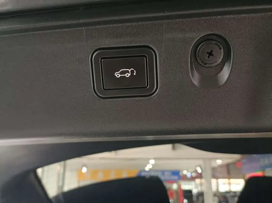 شانجان UNI-T 2022 2.0T إصدار الملاحة