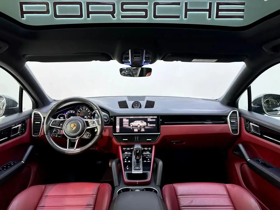 2022 Cayenne Cayenne Coupé 3.0T Platinum Edition