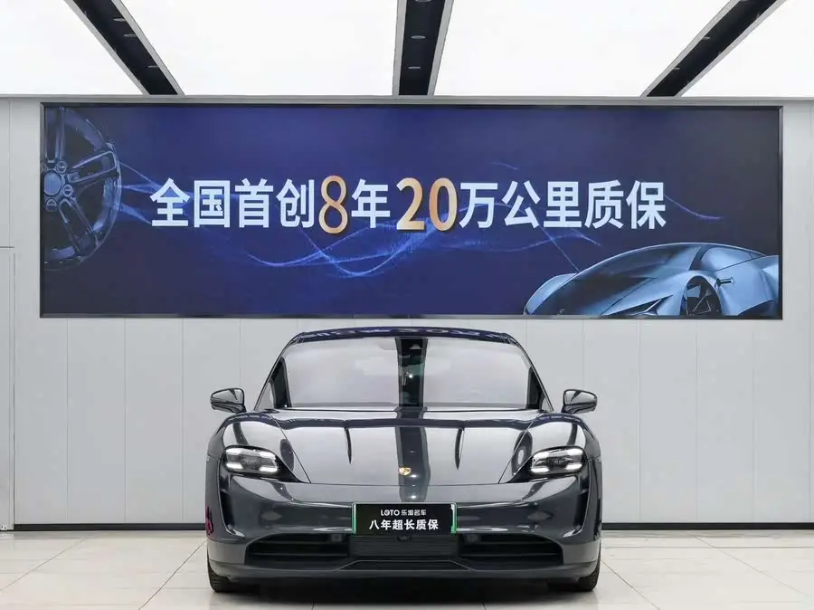 تايكان 2019 طراز تايكان 4S