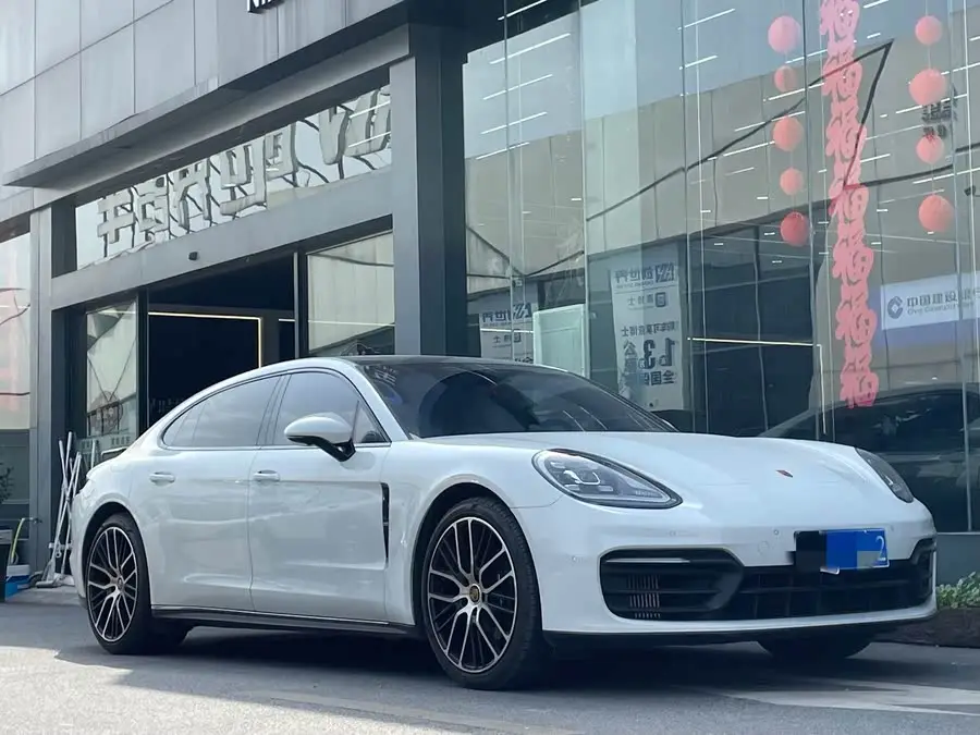 2023 Panamera Executive Extended Platinum Edition 2.9T