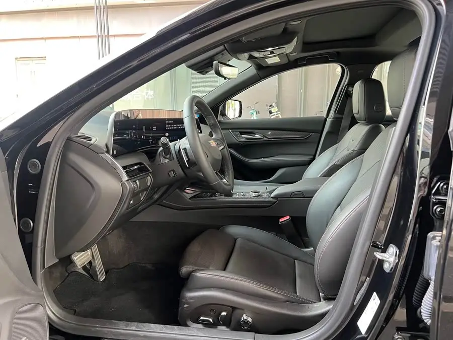 Cadillac CT5 2024 28T Platinum