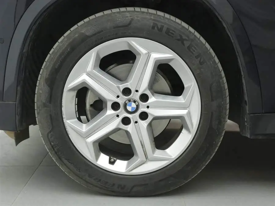 BMW X1 2023 sDrive20Li X Design Package