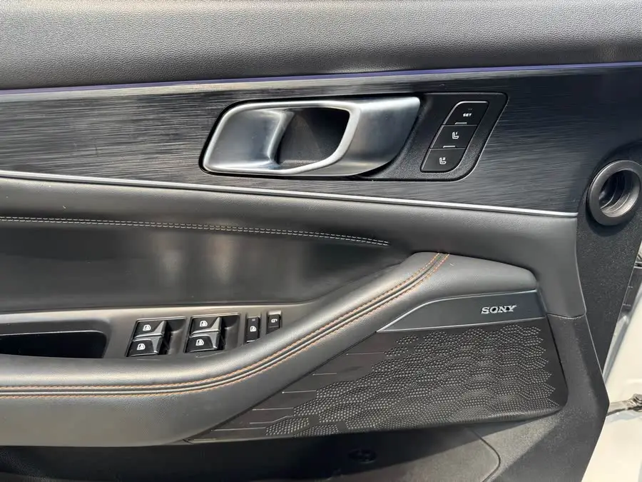 شانجان UNI-K 2021 2.0T بروفيشنال