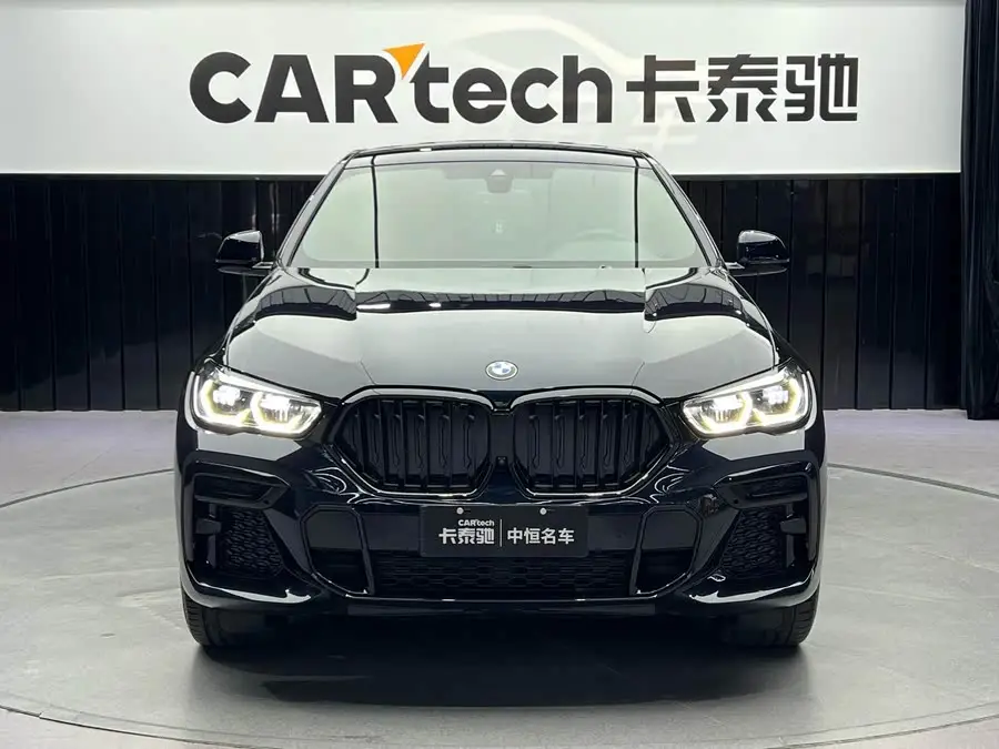 بي إم دبليو X6 2022 طراز مُحسن xDrive40i حزمة رياضية M