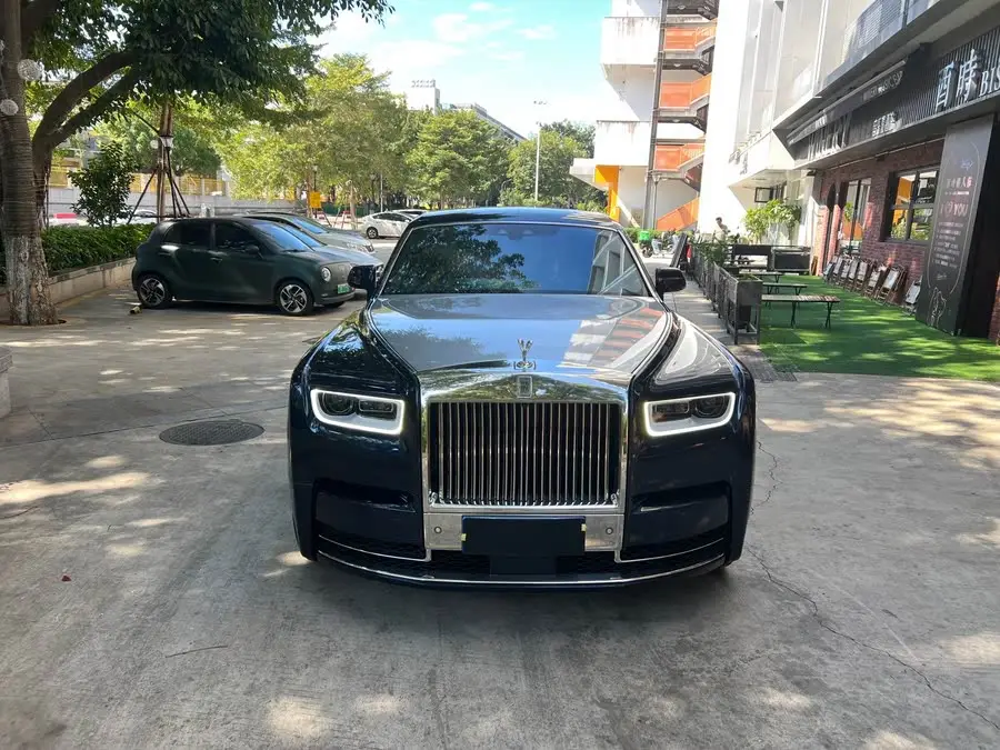 Phantom 2018 6.7T Long Wheelbase