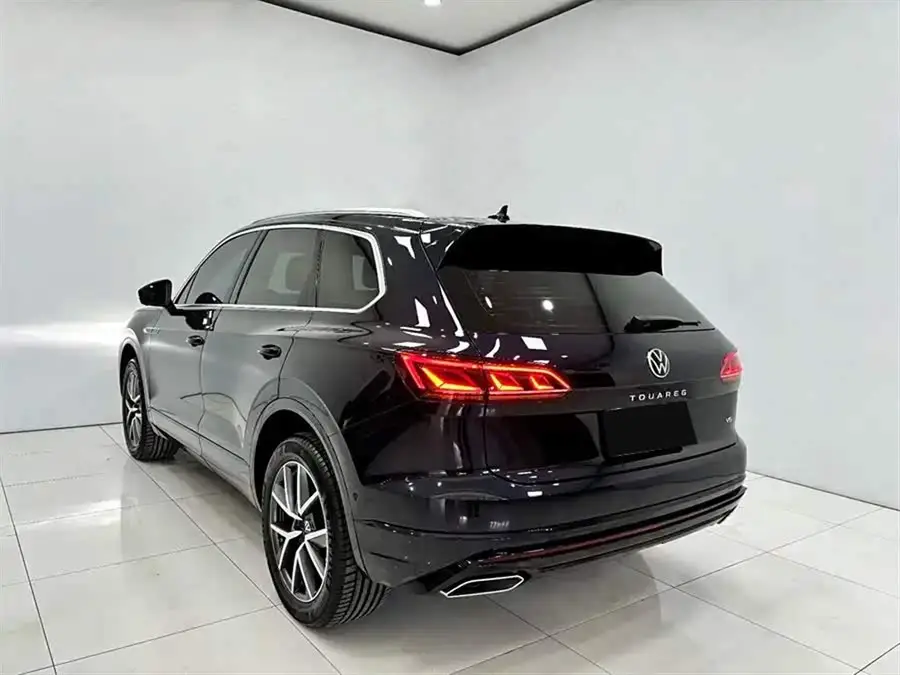 Touareg 2022 3.0 TSI Stylish Version Classic Sports Package