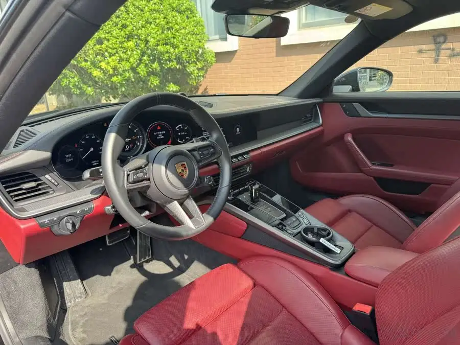 بورشه 911 2023 كاريرا إس 3.0T