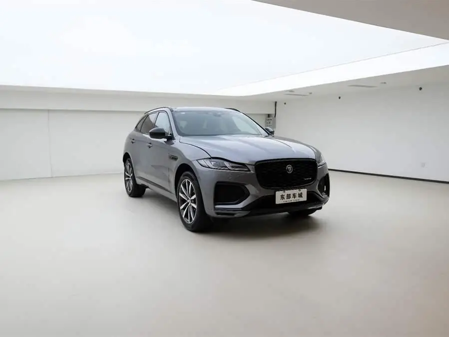Jaguar F-PACE 2024 P250 R-Dynamic SE