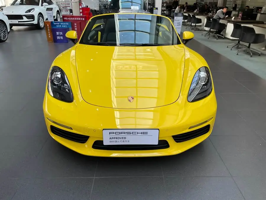 Porsche 718 2022 Boxster 2.0T