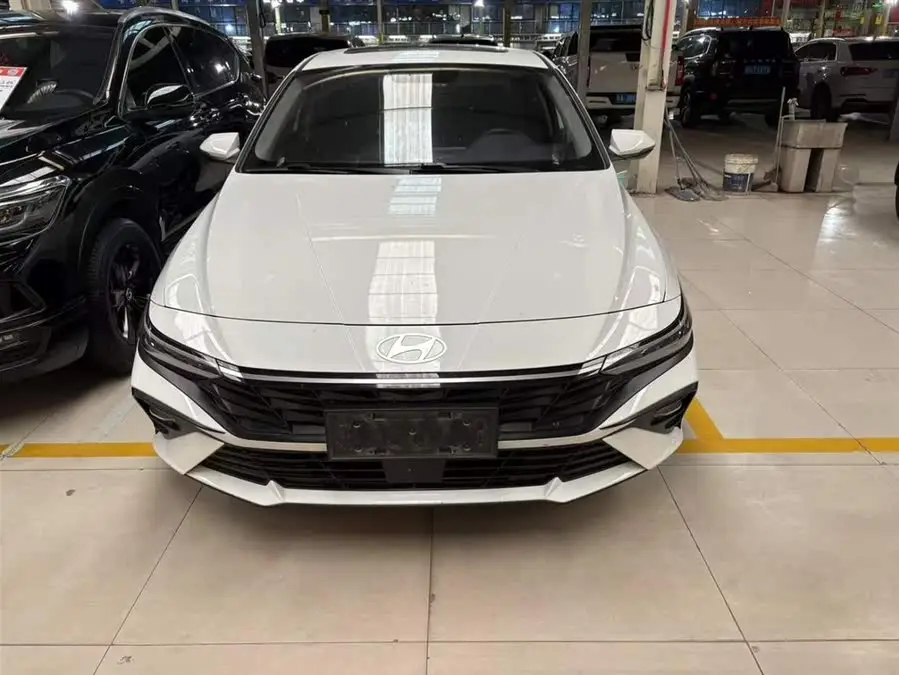 2022 هيونداي إلانتر 1.5 لتر CVT GLX النخبة