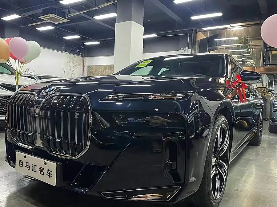 BMW i7 2023 eDrive50L Leading M Sport Package