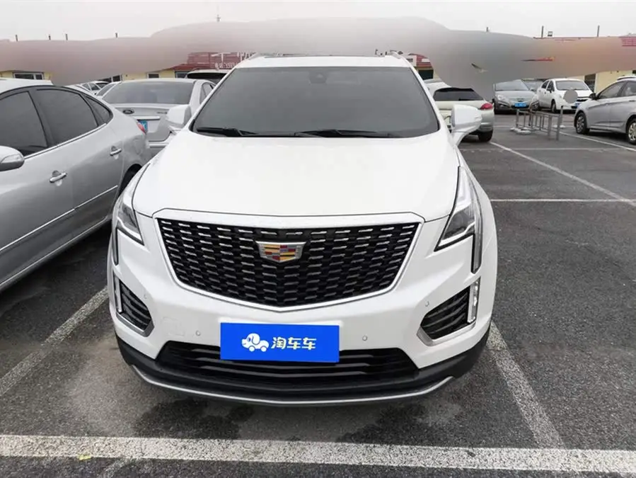 كاديلاك XT5 2020 طراز مُعدل 28T فاخر