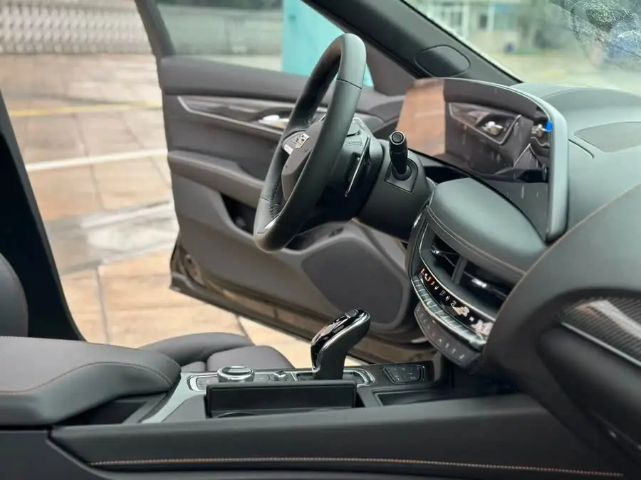 Cadillac CT5 2024 28T Luxury