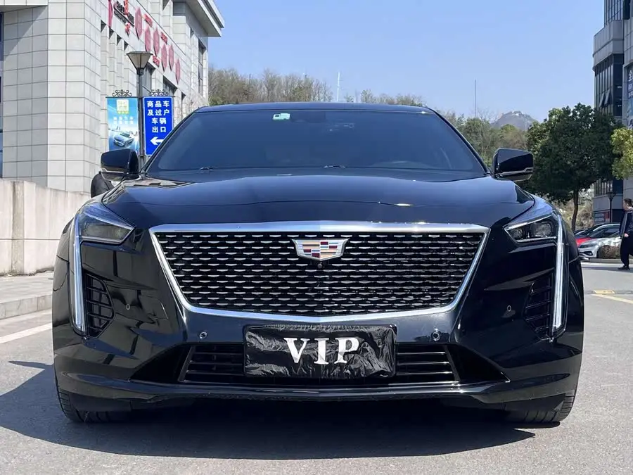 كاديلاك CT6 2021 28T فاخرة